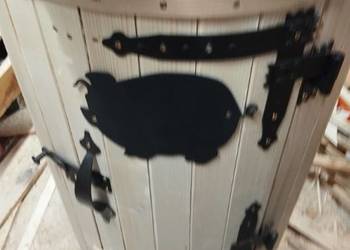 Ogrodowa Wędzarnia drewniana okrągła, wędzok, palenisko, grill kuty Polski