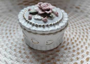 Ceramiczna szkatułka