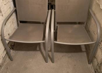 Dwa krzesła ogrodowe