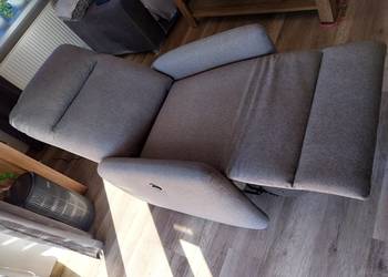 Fotel elektryczny z Jysk