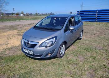 Opel Meriva wersja Cosmo Grudzień 2010 ładny zadbany