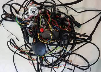 Instalacja elektryczna T-25 Vladimirec Ruski  Kpl. (2 wersje)