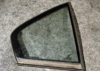 Szyba prawy tył trójkąt BMW E38