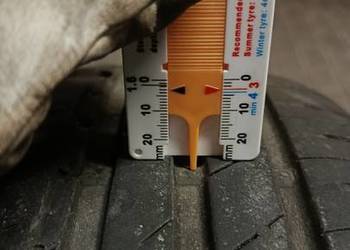 Opony letnie 205/55/16