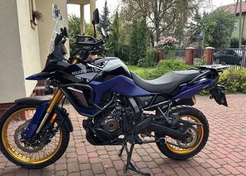 Suzuki Vstrom 800 RE
