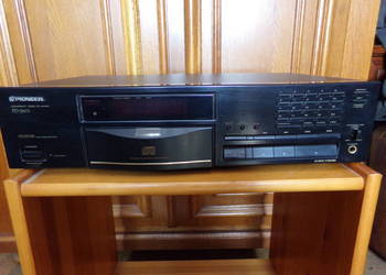 Pioneer  CD + Tuner + Pilot