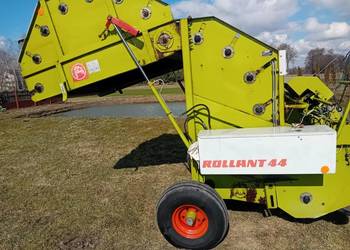 Claas Rollant 44