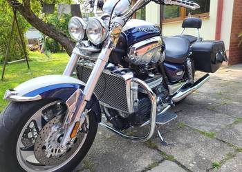 Triumpf Rocket 3 Clasic z 2006 roku OKAZJA !!!. Pojemność silnika 2300 cm3.