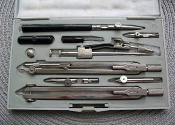 Przyrządy kreślarskie - Zestaw