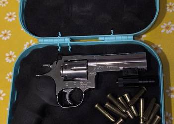 Wiatrówka - rewolwer Dan Wesson 715 4" Diabolo 4,5 mm - silver