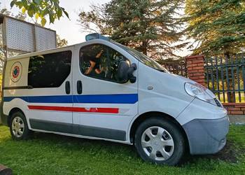 Renault Trafic Specjalny sanitarny 6 Osobowy. 2014r