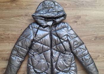 Piękna zimowa metaliczna srebrna kurtka 40 na zimę