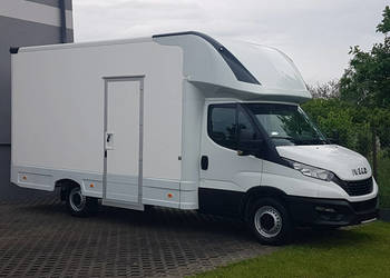 Iveco Daily KONTENER NISKOPODŁOGOWY 4,44x2,23x2,42 SKLEP BAR FOODTRUCK KAM…