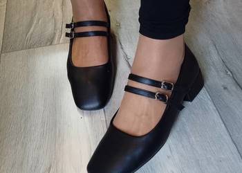 (40) Czarne, niskie czółenka wieczorowe z podwójnym zapięciem, NOWE