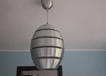 Sprzedam nowoczesną lampę