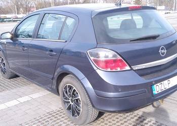 Opel Astra 1.7CDTI 2009 Cosmo Skóra Navi Sensory Klima Grzane folele