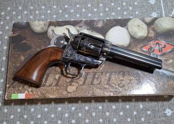 Czarnoprochowy Colt Cattleman 4 3/4"  kal.44 z kaburą i praską.