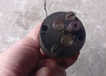 Junak M07 57-58r. pompa oleju z zaworkiem