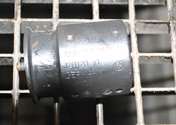 Tłumik drgań układu wydechowego BMW F20 F30 F31 F34 F36 E60 E61 E65 E66