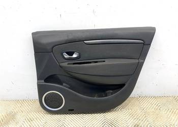 BOCZEK DRZWI PRZÓD PRAWY RENAULT SCENIC III Minivan TAPICERKA