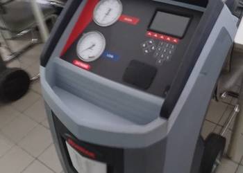 Stacja klimatyzacji Robinair 34788Ni brak butli na czynnik!