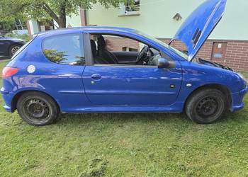 sprawny Peugeot 206 benz1,4 z r.2006 do lekkiej naprawy lub na części