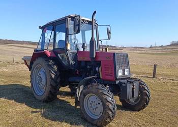 Ciągnik rolniczy *Belarus 820*