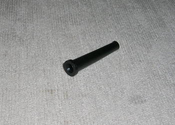 odgiętka PVC czarna 7.5/4mm L=39mm 10szt