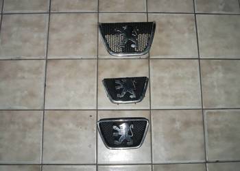 peugeot 807 znaczek logo na zderzak