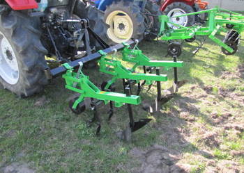 Obsypnik pielnik do ziemniaków traktor traktorek Kubota Yanm