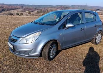 Opel corsa D 1.2 benzyna