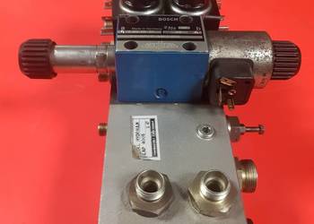 0952.58.30.00 Rozdzielacz BOSCH