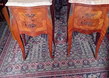 Komody ludwikowskie nakastliki