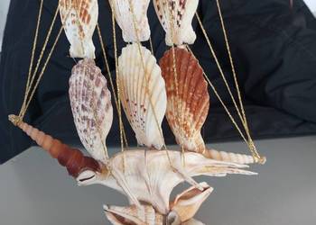 Statek z muszli pamiątka żaglowiec z muszli