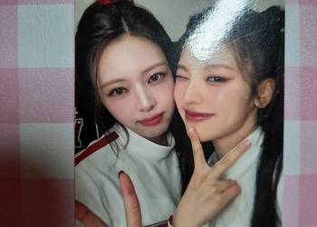 Yeji Yuna photocard unit midzy itzy club
