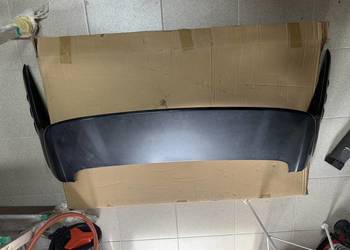 Hyundai Kona spoiler blenda tylnej klapy+ 3 światło stopu oryginał