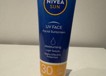 Nivea nawilżający krem do twarzy SPF 30