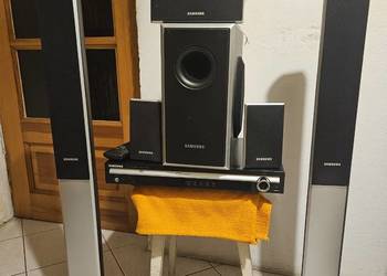 Kino domowe Samsung DVD HOME CINEMA SYSTEM HT-THQ22