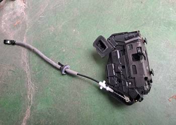 vw Passat b8 zamek drzwi prawy przód 5tb837016a