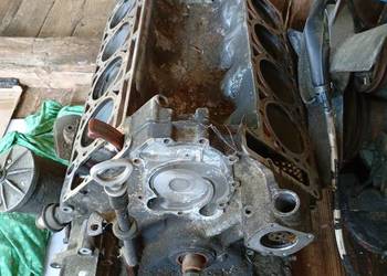 MERCEDES R107 W126 BLOK SILNIKA M116.965