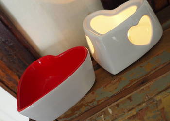 Podgrzewacz Ceramiczny z Sercem-2 Części-Czerwień i Biel