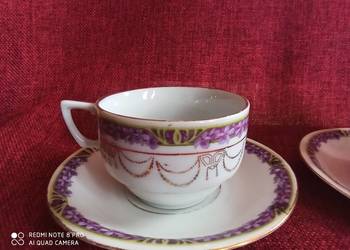 Filiżanka z fiołkami.  Syg. numeryczna, nr 404 Filiżanka z fiołkami.  Syg. numeryczna, nr 404