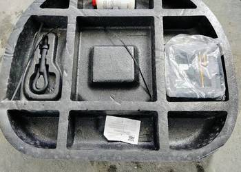 Zestaw naprawczy koła ford Focus C-Max II styropian kompresor płyn ucho