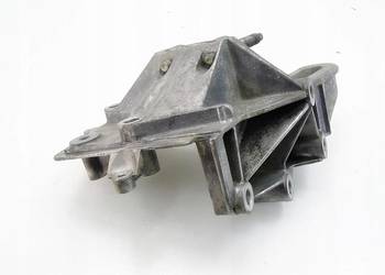 Łapa wspornik silnika 1.4 1.6 16v Fiesta Fusion Mazda 2 3 Focus 2