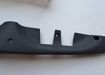 Osłona plastik siedzienia kierownicy 1835841688 FIAT Doblo NOWY ORYGINAŁ