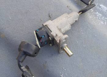 Stacyjka  1 wkład 2 kluczyki do skutera RY8 Keetway