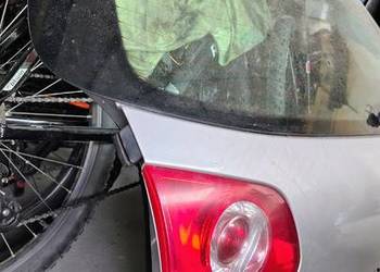 VW Passat B6 Kombi Tylna klapa - BEZ RDZY