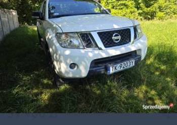 Tanio Nissan Navara 2012r z niskim przebiegiem