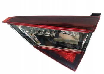 LAMPA TYŁ W KLAPĘ PRAWA SEDAN  3V5945308D Skoda Superb III (2015-2024)
