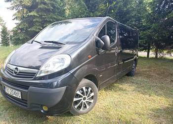 Opel Vivaro 2,5 CDTI 2007 rok pierwszej rejestracji, 6 osobowy